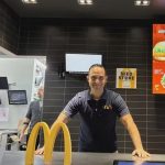 Ex-técnico da Bundesliga troca futebol por cargo de gerente no Mc Donald’s
