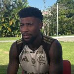 Royal blinda a mente e revela conselho de Filipe Luís no Flamengo: “Confio mais do que você mesmo”