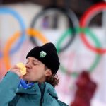 Lucas Pinheiro voa no slalom gigante e leva ouro histórico para o Brasil nas Olimpíadas de Inverno