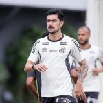 Santos sofre transfer ban e fica impedido de registrar reforços