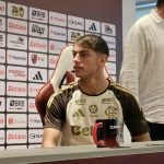 Freitas cita decisão difícil ao deixar o River e elogia concorrência no Flamengo: “Vou me espelhar no Pedro”