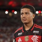 Flamengo prega cautela com Valencia e confia em evolução; Jardim revela planejamento: “Jogador que acredito”
